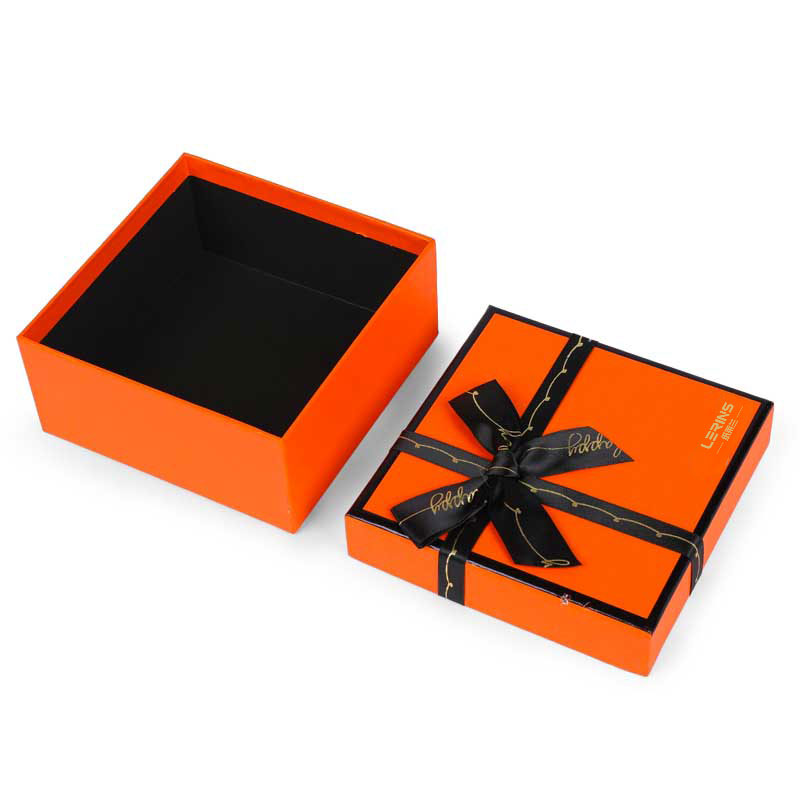 Aureum arcum indumentis packaging arca