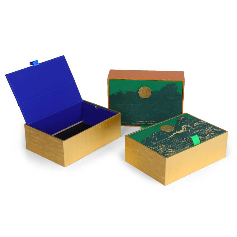 Flip-Top Landscape Gift Box